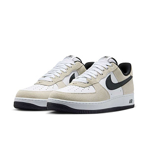 Кроссовки Nike Air Force 1 '07 LV8