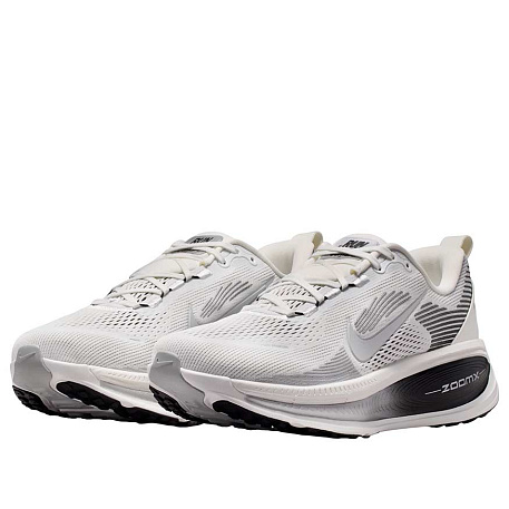 Кроссовки Nike Vomero 18 Road Running