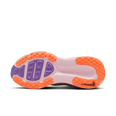Кроссовки Nike Vomero 18