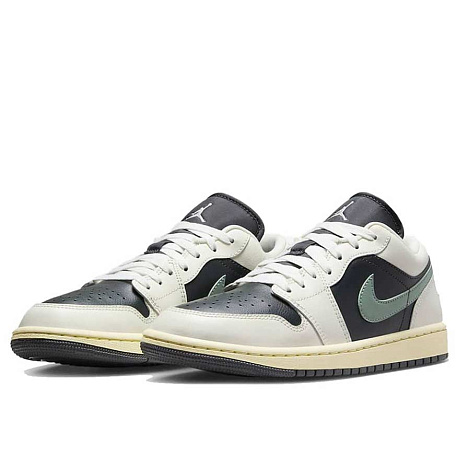 Кроссовки Air Jordan 1 Low