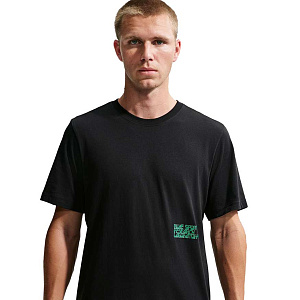 Футболка Nike Sportswear T-Shirt Standard Celebrate Future 2