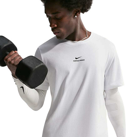 Футболка Nike Pro Dri-FIT T-Shirt