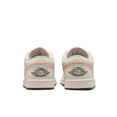 Кроссовки Air Jordan 1 Low