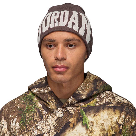 Шапка Jordan Peak Beanie