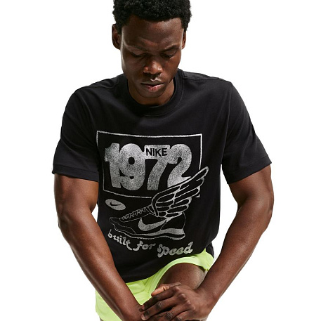 Футболка Nike Dri-FIT Standard Run DNA T-Shirt