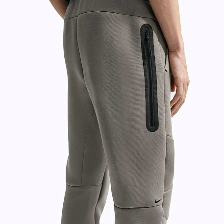 Брюки Nike Tech Fleece Joggers