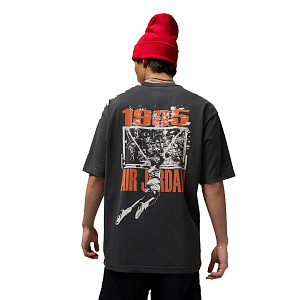 Футболка Jordan Brooklyn Oversized Graphic T-Shirt