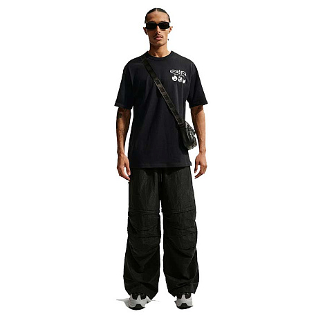 Футболка Nike Sportswear Premium Essentials