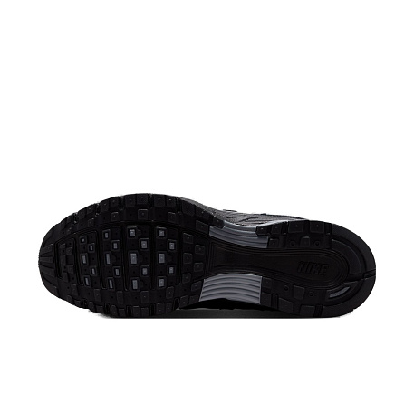 Кроссовки Nike P-6000