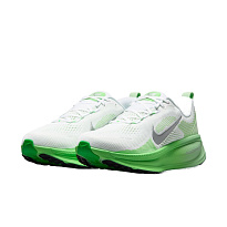 Кроссовки Nike Vomero 18