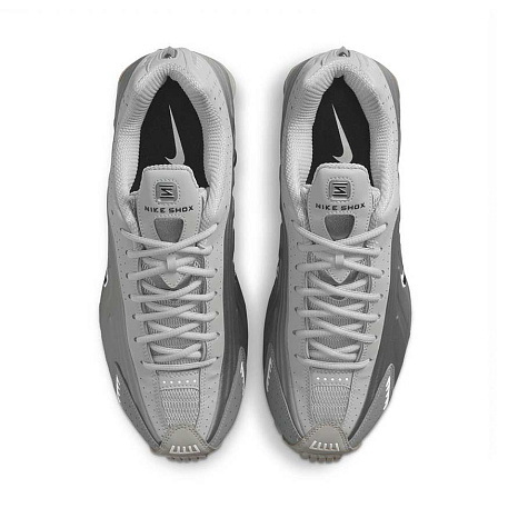 Кроссовки Nike Shox R4