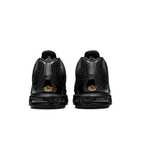 Кроссовки Nike Air Max Plus VII