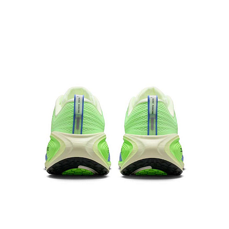 Кроссовки Nike Vomero Plus