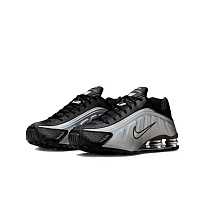 Кроссовки Nike Shox R4