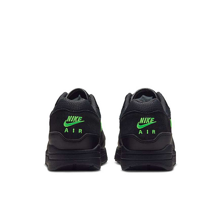 Кроссовки Nike Air Max 1 Essential