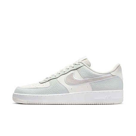 Кроссовки Nike Air Force 1 '07 LV8