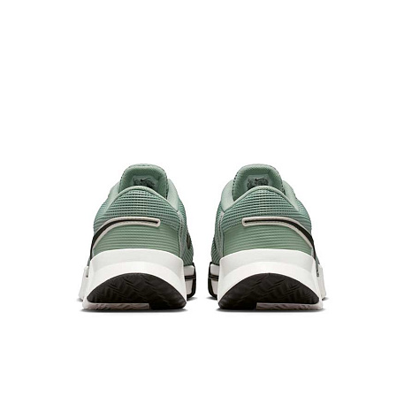 Кроссовки Nike Zoom Gp Challenge 1.5
