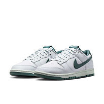 Кроссовки Nike Dunk Low Retro