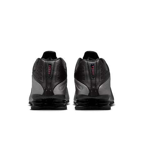 Кроссовки Nike Shox R4