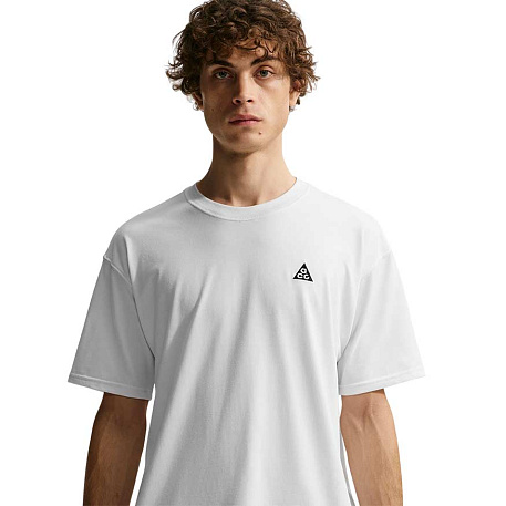 Футболка Nike All Conditions Gear Dri-FIT T-Shirt LSE 12MO Camp LT