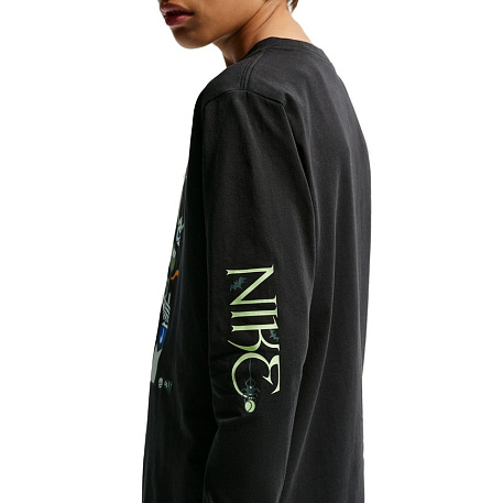 Футболка с длин. рук. Nike Sportswear Long Sleeve T-Shirt Spooky