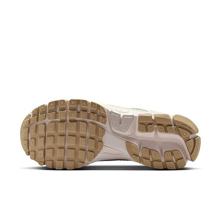 Кроссовки Nike Zoom Vomero 5
