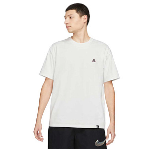Футболка Nike ACG Short-Sleeve T-Shirt