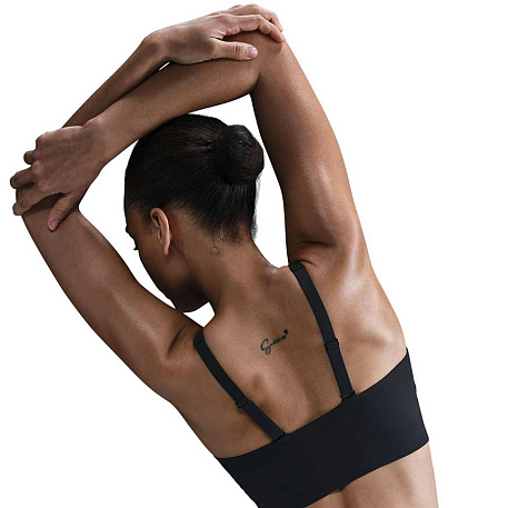 Топ Nike Alate Medium Support