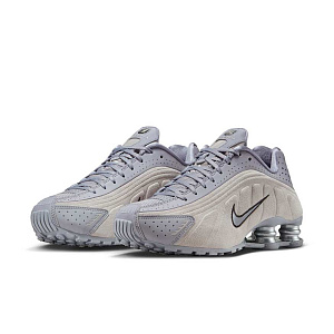Кроссовки Nike Shox R4