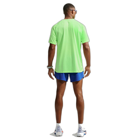 Футболка Nike Dri-FIT Stride Short Sleeve Top