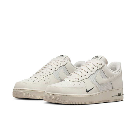 Кроссовки Nike Air Force 1 '07 LV8