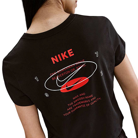 Футболка Nike Sportswear Graphic T-Shirt