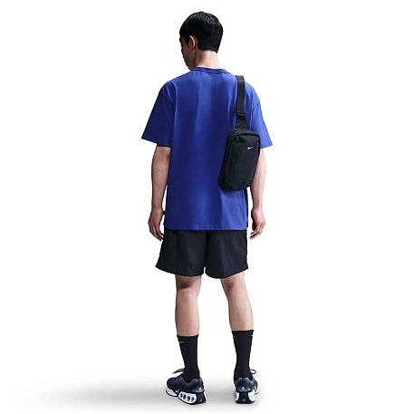 Футболка Nike Sportswear Premium Essentials