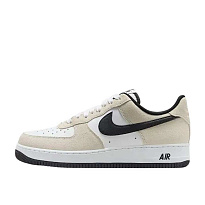 Кроссовки Nike Air Force 1 07 LV8