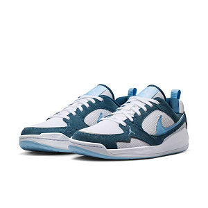 Кроссовки Jordan CMFT Era