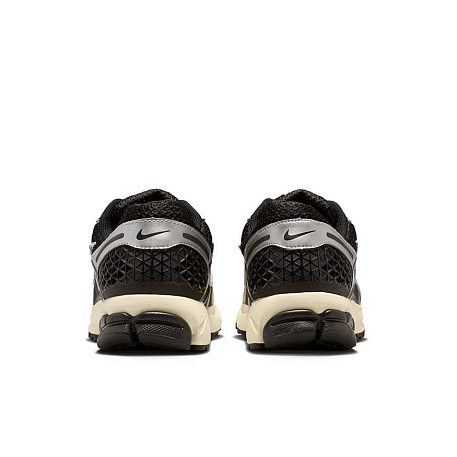 Кроссовки Nike Zoom Vomero 5