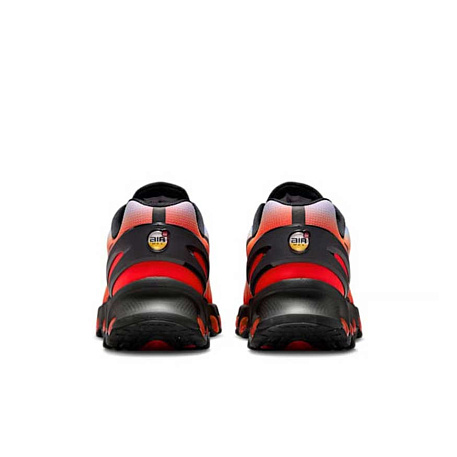 Кроссовки Nike Air Max Dn8