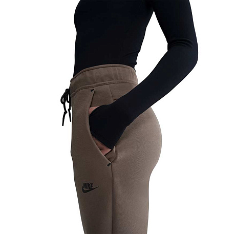 Брюки Nike Sportswear Tech Fleece