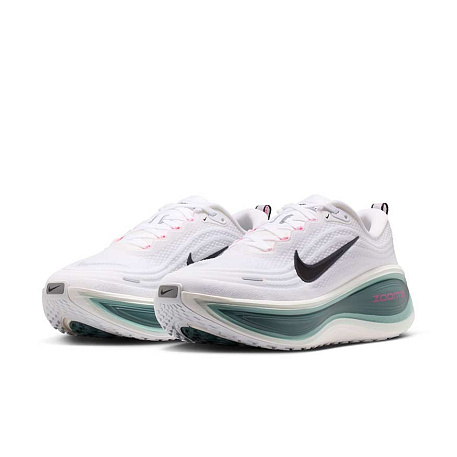 Кроссовки Nike Vomero Plus