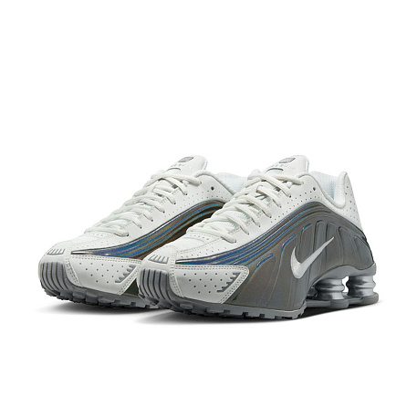 Кроссовки Nike Shox R4