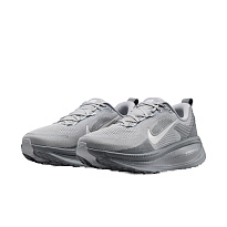 Кроссовки Nike Vomero 18