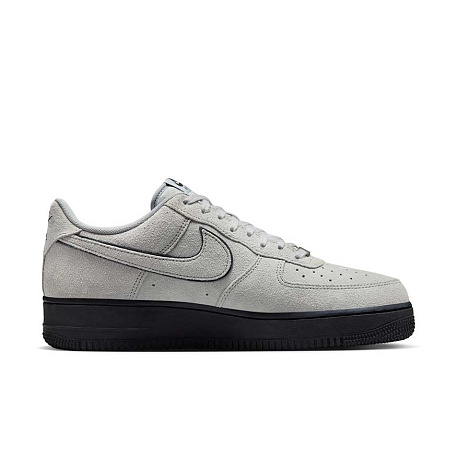 Кроссовки Nike Air Force 1 '07 LV8