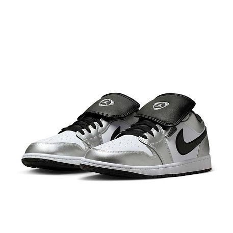 Кроссовки Air Jordan 1 Low SE
