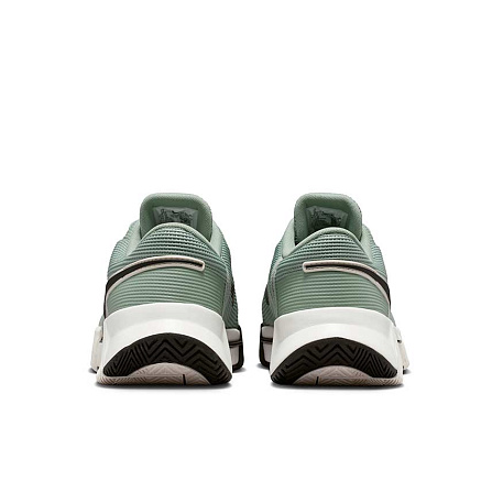 Кроссовки Nike GP Challenge 1.5