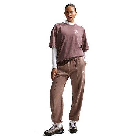 Футболка Nike Sportswear Oversized Short-Sleeve T-Shirt