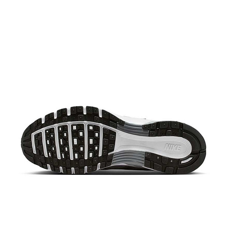 Кроссовки Nike P-6000