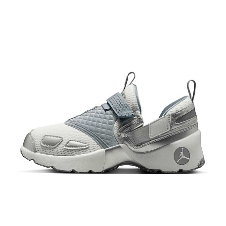 Кроссовки Jordan Trunner LX