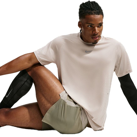 Футболка Nike Air Stride Short Sleeve Top