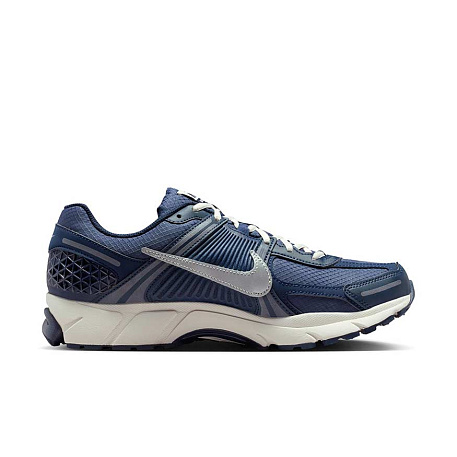 Кроссовки Nike Zoom Vomero 5 SE