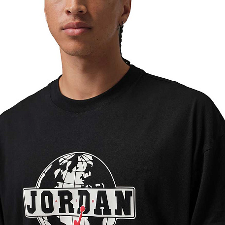 Футболка Jordan Globe Graphic Oversized Short Sleeve Crew
